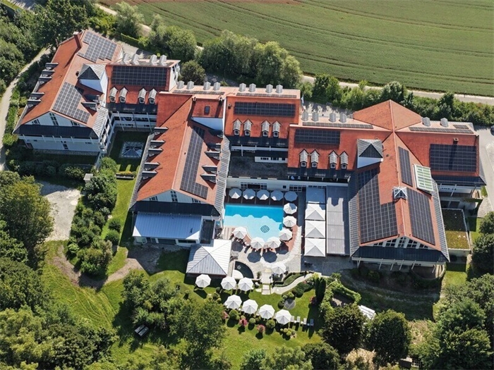 Hotelansicht Luftaufnahme